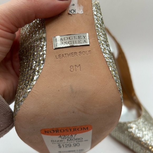 BADGLEY MISCHKA WOMEN'S KISS KISS SLINGBACK PUMP GOLD GLITTER US SIZE 8 MEDIUM - Picture 11 of 13